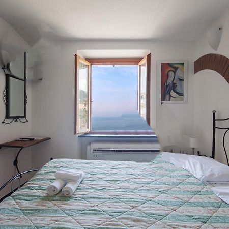 Cecio 5 Terre Rooms Corniglia Exteriör bild